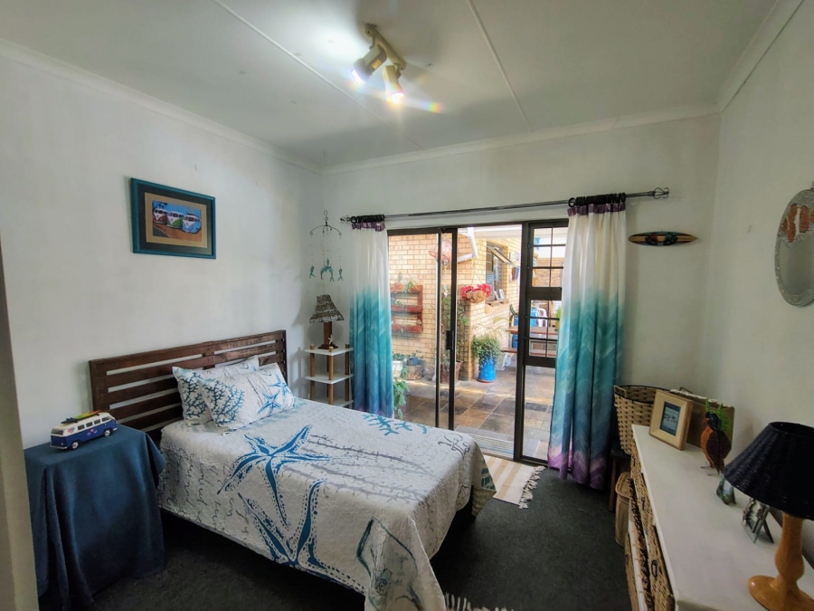 4 Bedroom Property for Sale in Gonubie Eastern Cape